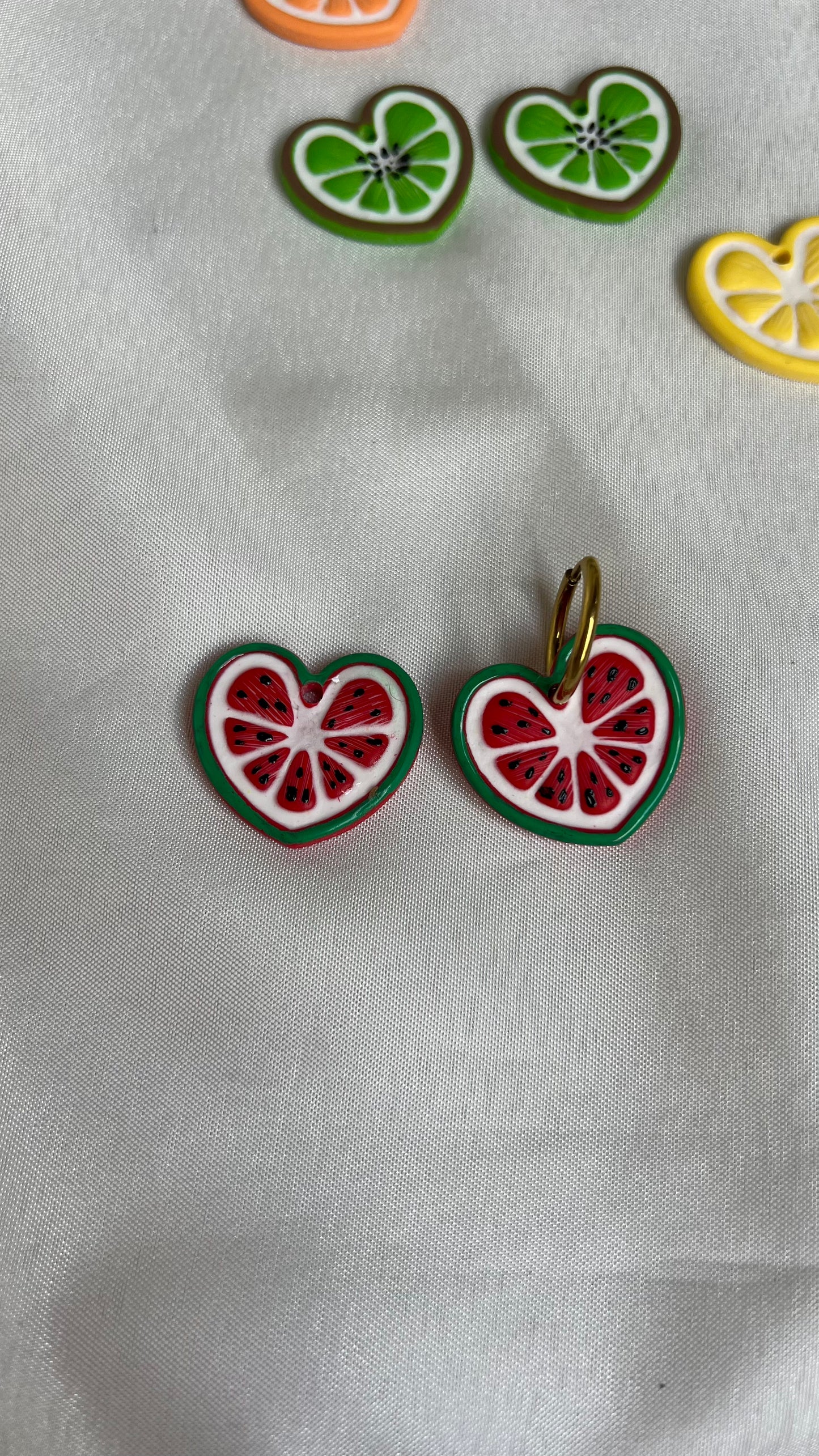 Fruta Corazón Charm Frutita