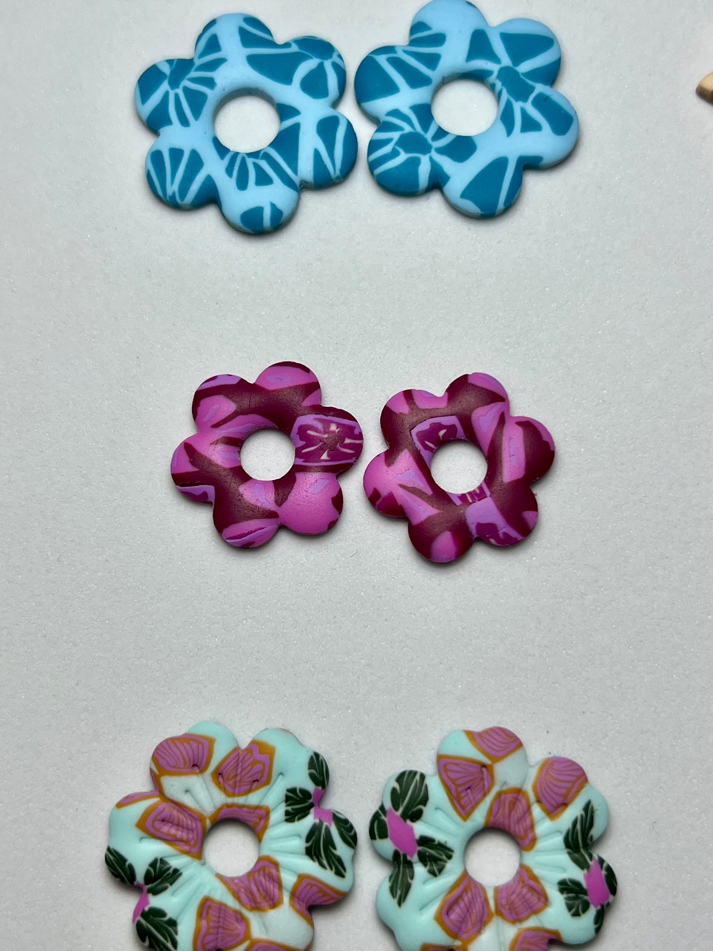 Mia Charm Rosas