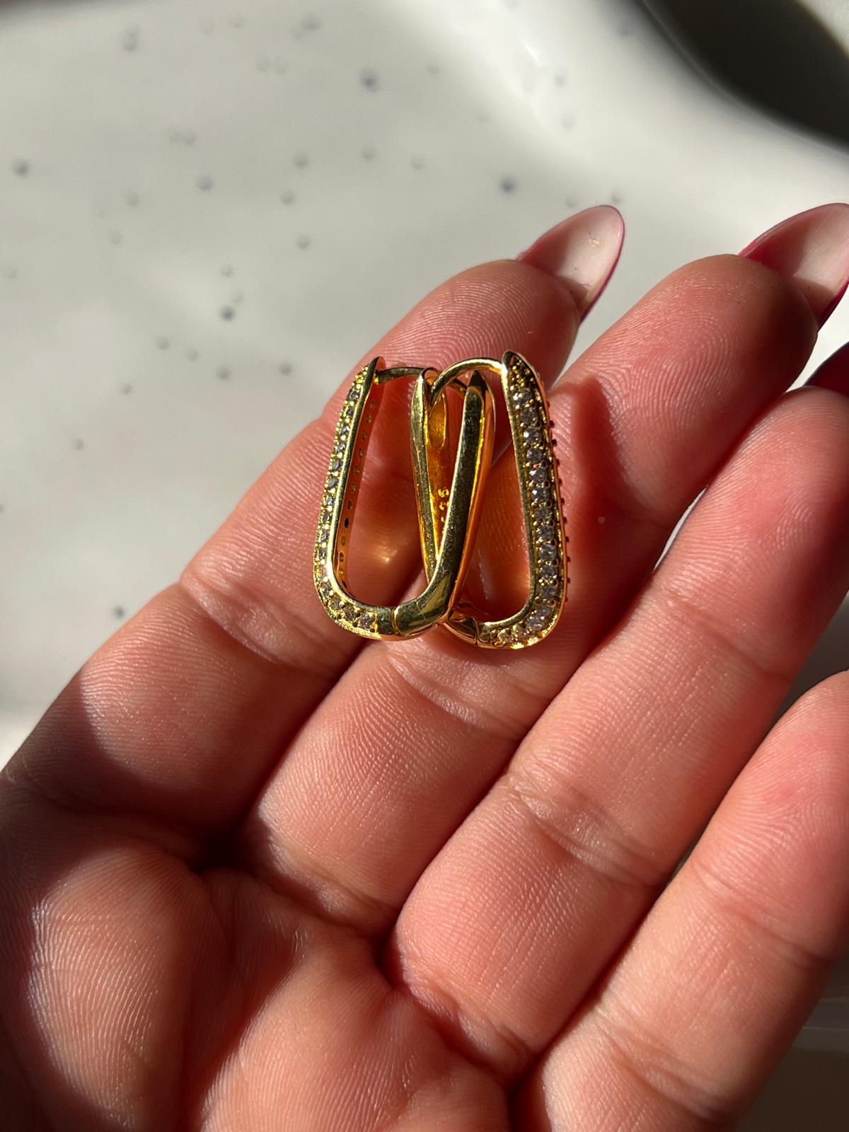 Aro Alargado Circonitas Plata de Ley