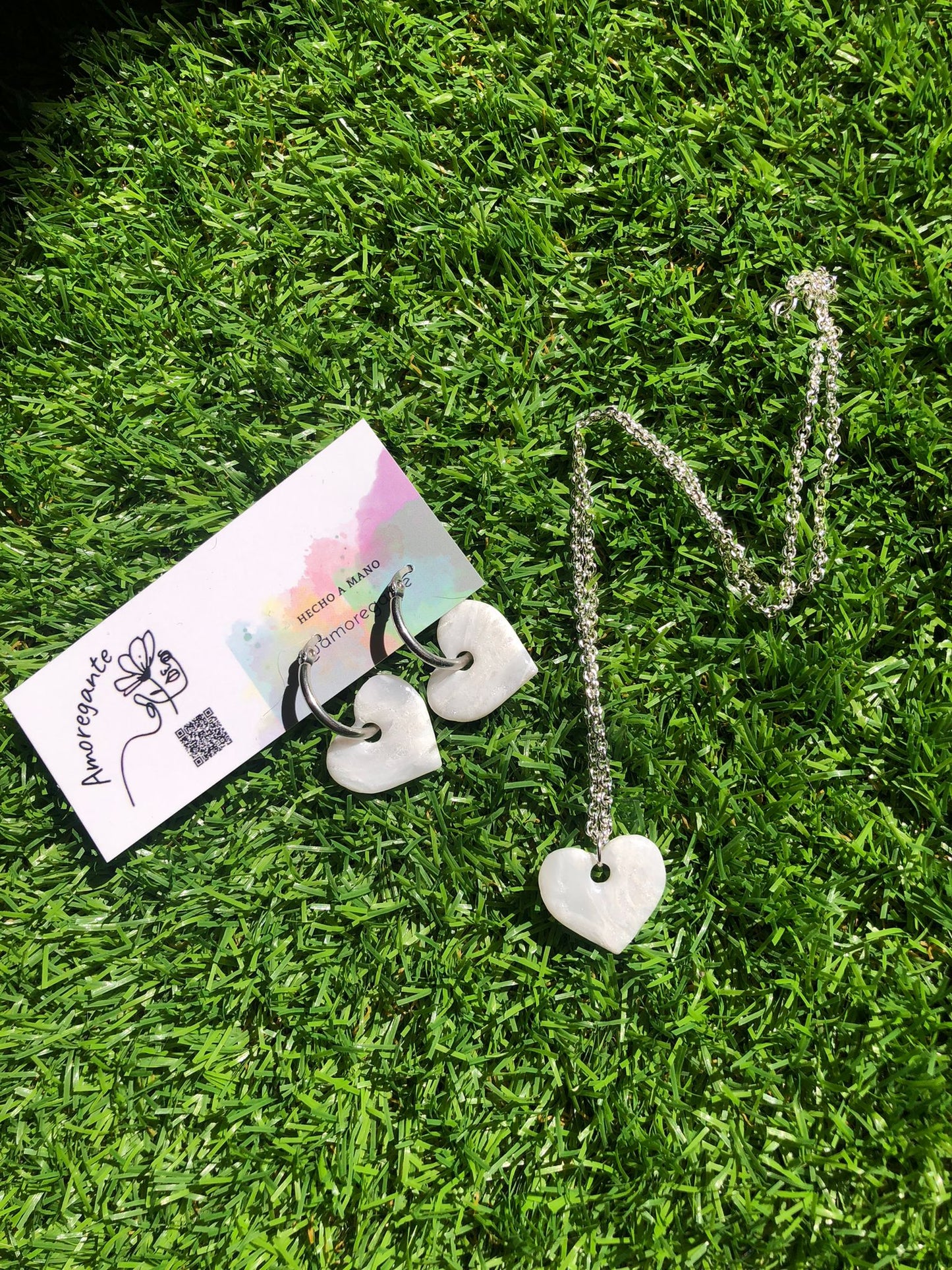 Conjunto Gargantilla y Pendientes Corazón