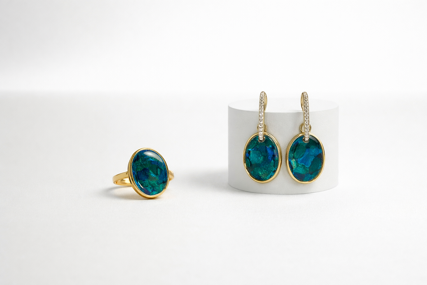 Esencia Conjunto Pendientes + Anillo