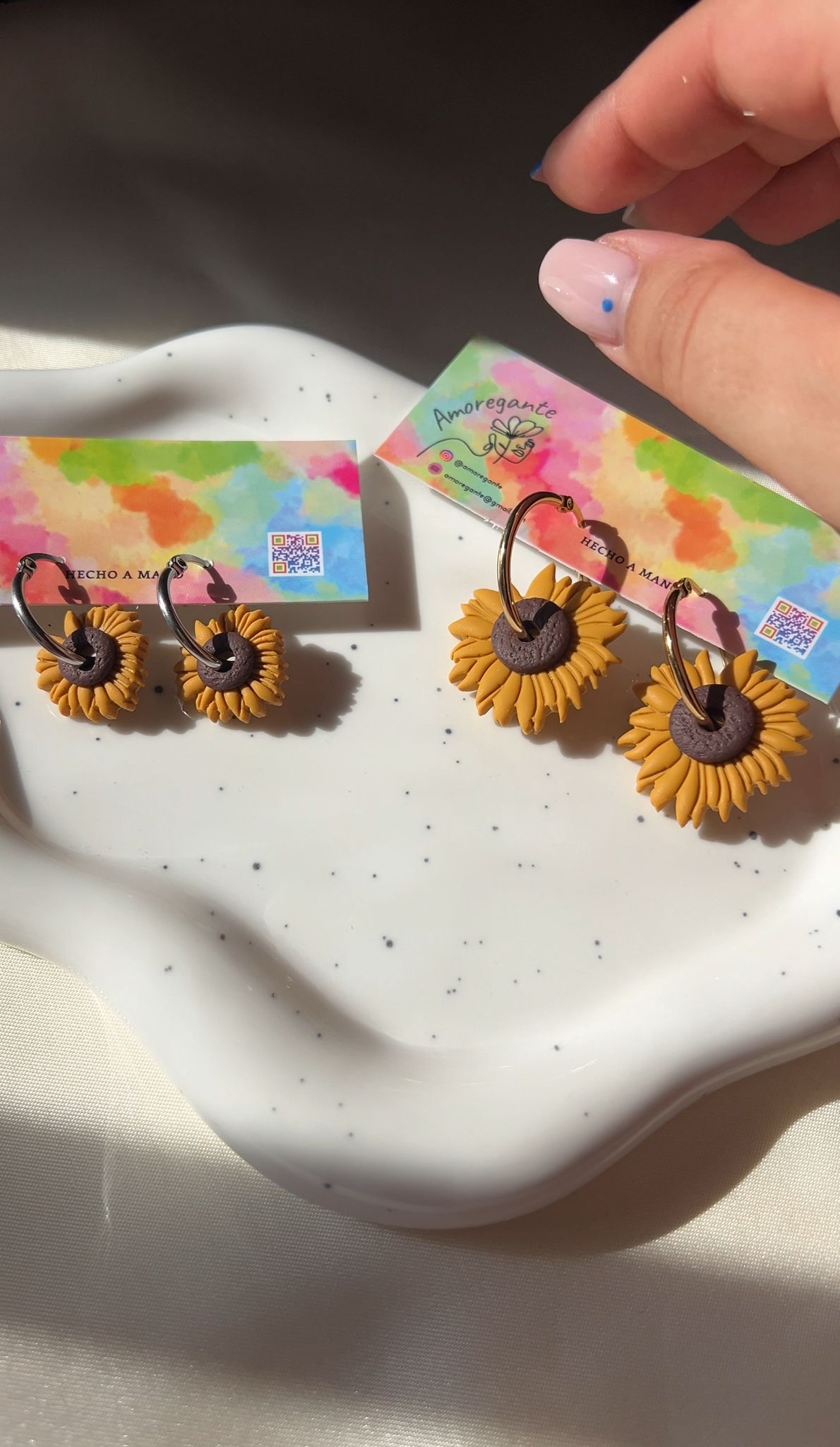 Girasol Charm