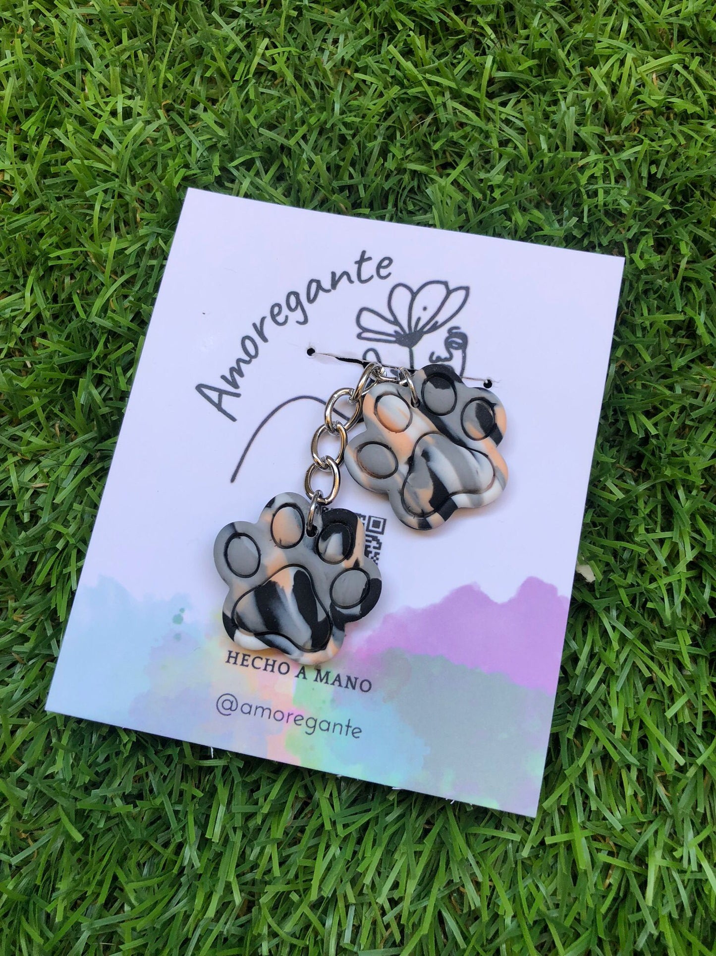 Huellas solidarias (llaveros)