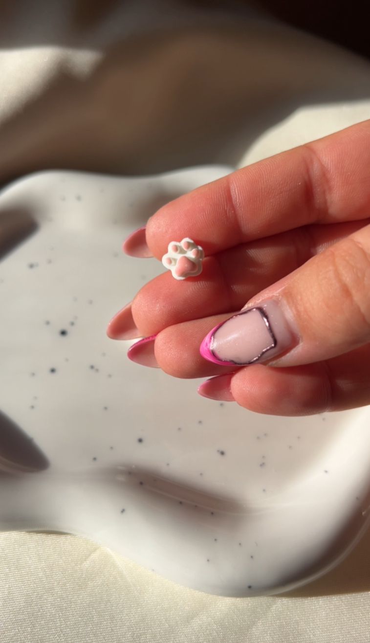 Huellas solidarias (pendientes)