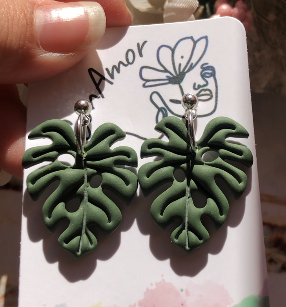 Hoja Monstera Un color